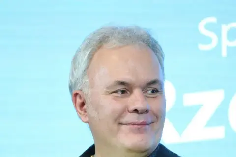 Dlaczego Mazurek odchodzi z RMF FM? Oto nieznane powody jego decyzji