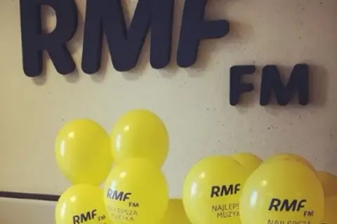 Jak złożyć życzenia przez radio rmf fm - sprawdź skuteczne metody