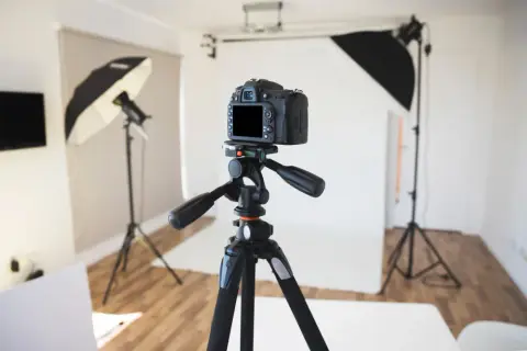Ile kosztuje profesjonalny aparat fotograficzny? Odkryj ceny i opcje