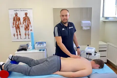 U fizjoterapeuty: Czy zawsze trzeba się rozebrać? Twój komfort!