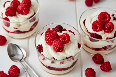 Mascarpone-Quark-Desserts: Blitzschnelle Rezepte für cremigen Genuss