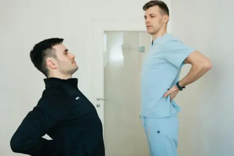 Koszty wizyty fizjoterapeuty w domu: Ile zapłacisz i za co?