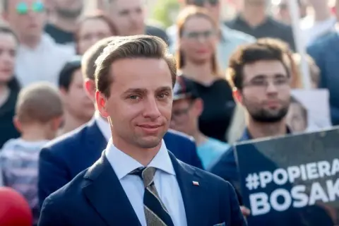 Krzysztof Bosak – kim jest i jakie ma poglądy polityczne?