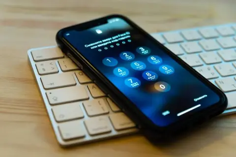 Jak wyzerować iPhone i uniknąć utraty ważnych danych?