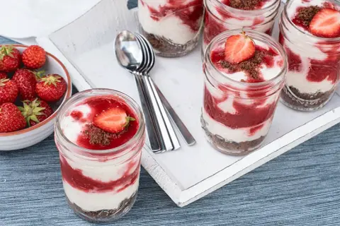 Erdbeer-Desserts: Schnelle Rezepte, Klassiker im Glas & mehr
