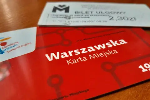 Komu przysługuje bilet seniora w Warszawie? Sprawdź, kto może skorzystać