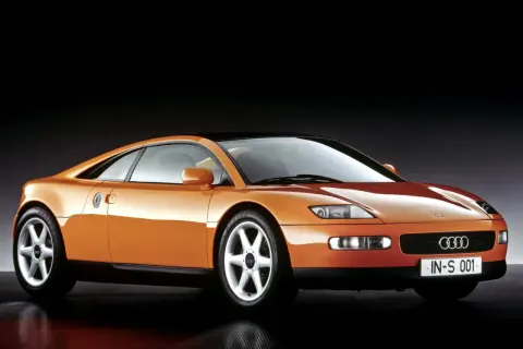 Pomarańczowe Audi z jakiego kraju? To prototyp z Niemiec, z lat 90.