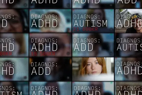 En mosaik av diagnoser, inklusive ADHD, Autism och ADD. En vuxen man med ADHD syns leende i ett av fälten.