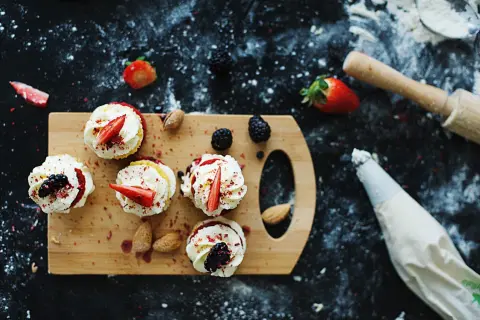 W czym piec muffinki? Odkryj najlepsze foremki i ich zalety