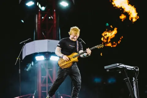 Kiedy Ed Sheeran ma urodziny? Odkryj ciekawostki o jego dacie urodzin