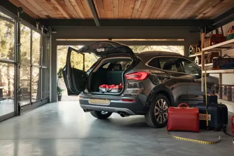 Jakie są wymiary Ford Kuga? Przestrzeń bagażowa, opinie użytkowników