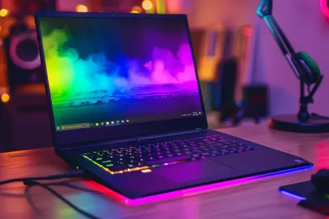 Laptop gamingowy poleasingowy: czy to dobry wybór dla gracza?