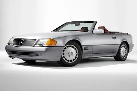 Mercedes-Benz SL 500: Specyfikacja, osiągi i luksusowe wyposażenie