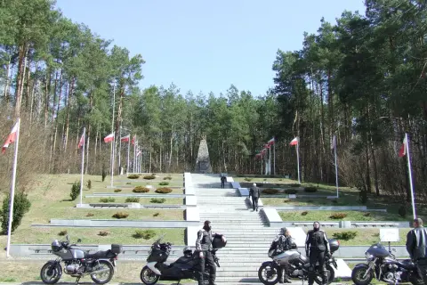 Najlepsze trasy motocyklowe w Lubelskiem – planuj przejazd bez niespodzianek