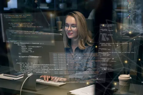 Top specyfikacji laptopów dla programistów Java, Python, Frontend