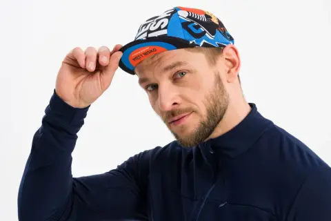 Jaka czapka na rower - wybierz idealną ochronę na każdą porę roku