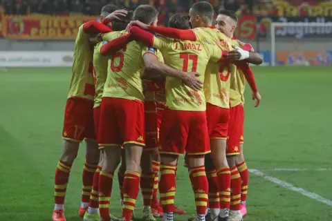 Ekstraklasa kiedy mecze - Sprawdź terminy i uniknij przegapienia