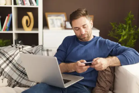 Rozrywka online w Polsce: jak wybierać operatorów, analizować bonusy i grać odpowiedzialnie