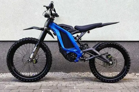 Ile kosztuje motorower? Sprawdź ceny modeli i co wpływa na koszt