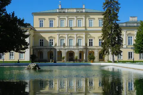 Pałac w Puławach - godziny otwarcia, ceny biletów i atrakcje turystyczne