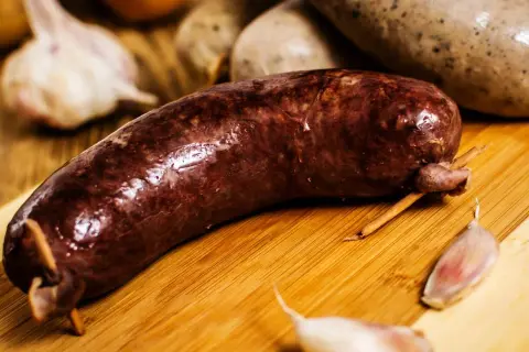 Ile metrów jelit na 10 kg kiełbasy? Uniknij błędów w przygotowaniu