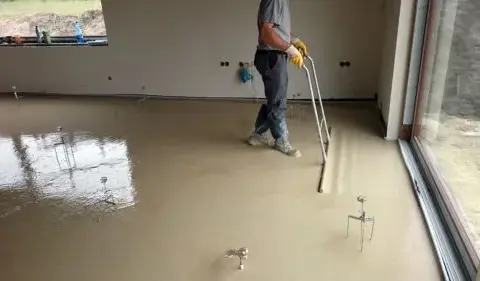 Jaka zaprawa na wylewkę? Wybierz najlepszą dla swojej podłogi