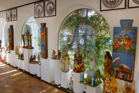 Muzeum sztuki ludowej: Odkryj fascynujące tradycje i wystawy