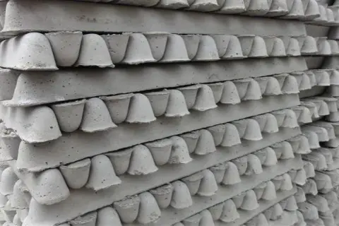 Listwa betonowa pod zbrojenie - jak wybrać najlepsze rozwiązanie?