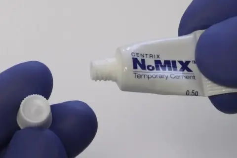 Jak stosować NoMIX cement, aby uniknąć problemów z zębami