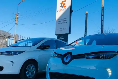 Ile kosztuje elektryk samochodowy? Sprawdź ceny i ukryte koszty