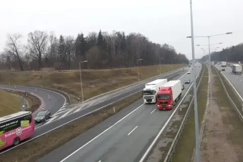 Czy niepełnosprawni muszą płacić za autostradę? Sprawdź ulgi i zasady przejazdu