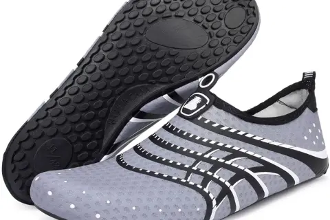 Jak wybrać najlepsze buty do wody? Poradnik dla pływaków i miłośników sportów wodnych