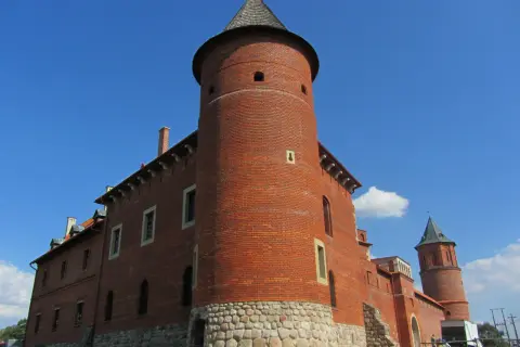 Zamek w Tykocinie: Niezwykła Historia i Tajemnice Renesansowej Budowli