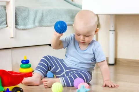 Dziecko sensoryczne: ukryte objawy zaburzeń, które musisz znać