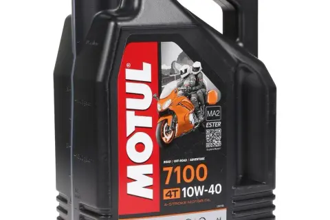 Motul 7100 10W40 – czy to najlepszy olej do Twojego silnika? Opinie i porównania