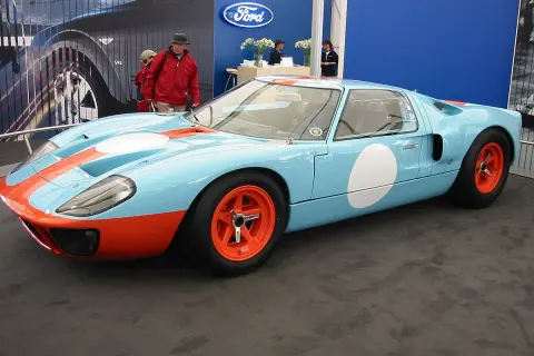 Ford Le Mans: Legenda wyścigów i sukces modelu GT40 w Le Mans