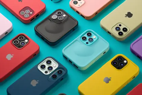 Case iPhone 12 mini: czy naprawdę potrzebujesz etui? Analizujemy