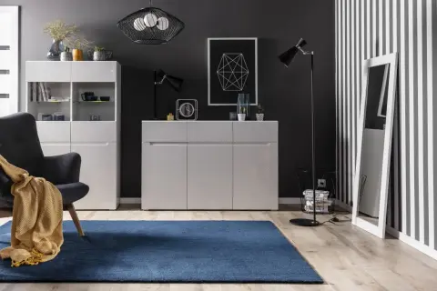 Jak wybrać idealny kolor paneli do salonu, aby uniknąć błędów?
