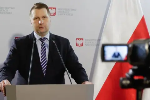 Do kiedy nauczanie zdalne w szkołach średnich? Sprawdź najnowsze informacje
