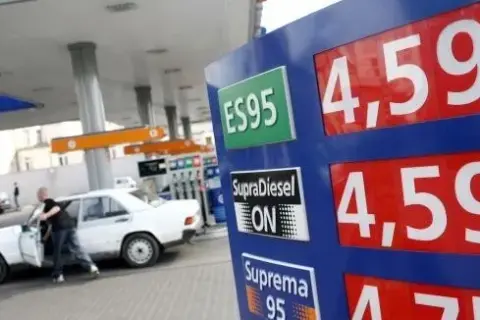 Gdzie kupić benzynę apteczną? Sprawdź najlepsze miejsca i zastosowania