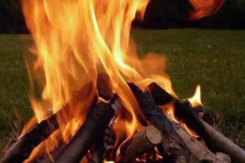 Kiedy można palić ogniska? Przepisy, które musisz znać, aby uniknąć problemów