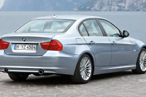 BMW E90 lifting – kluczowe zmiany, silniki i typowe usterki po liftingu