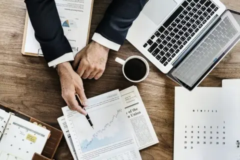 Wskaźnik rentowności netto aktywów - jak obliczyć i ocenić efektywność?