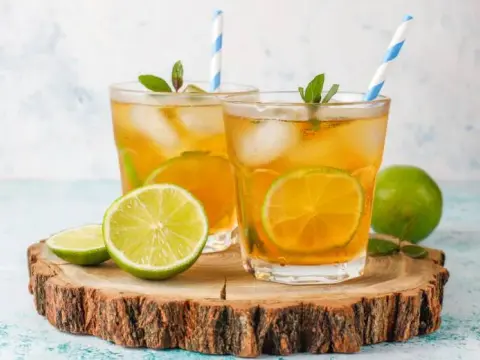 Ice Tea w domu: Przepisy, metody, triki zrób to lepiej niż ze sklepu!