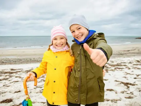 Schlechtes Wetter auf Reisen? So rettest du deinen Tag