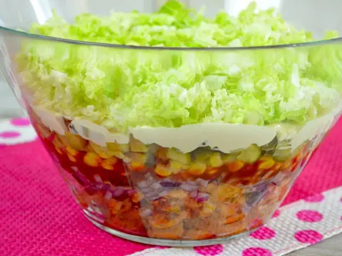 Jak zrobić sałatkę kebabową - prosty przepis, który zachwyci wszystkich