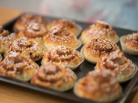 Glutenfria bullar - Så bakar du dem saftiga varje gång