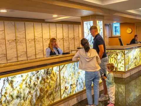 Co oznaczają gwiazdki w hotelu? Zrozumienie standardów i jakości