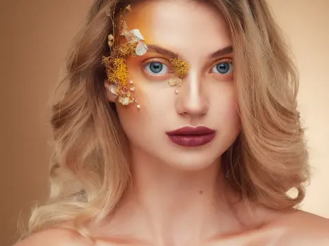 Fotografia beauty - Jak ustawić światło i pozować do portretu?