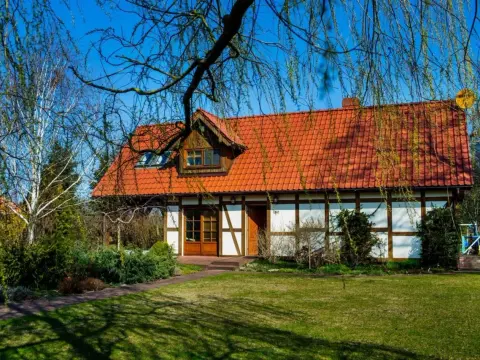 Luksusowa agroturystyka nad morzem - jak wybrać idealny nocleg?